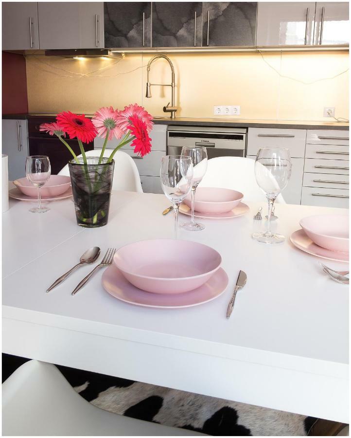 Heaven Apartment Талин Екстериор снимка